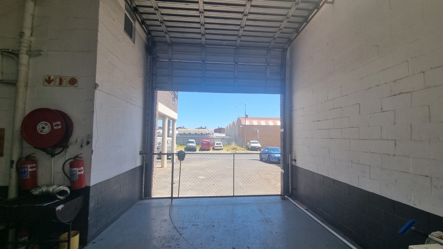 To Let commercial Property for Rent in Killarney Gardens Western Cape